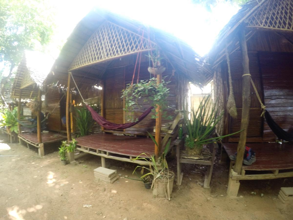 Easy Huts Hotel Ko Lanta Exterior foto
