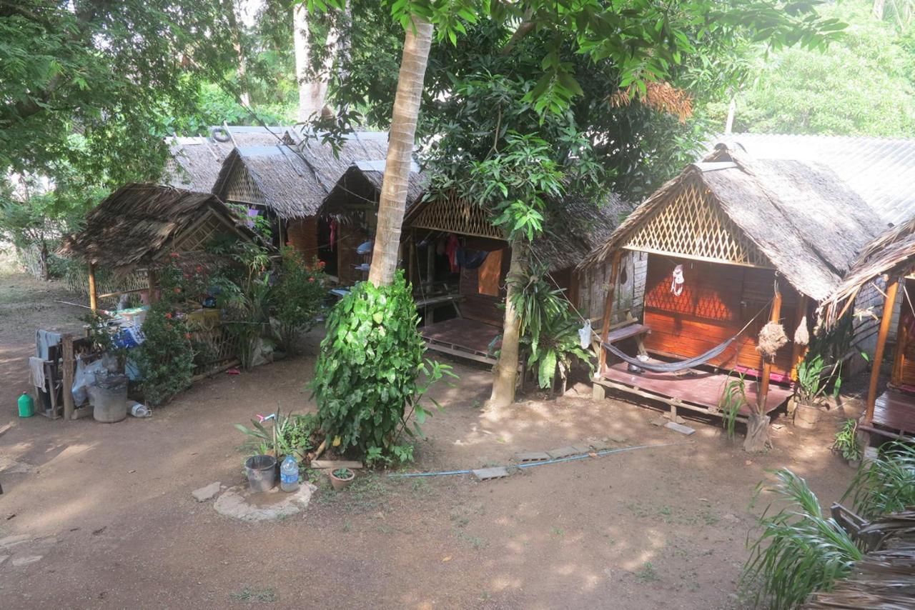 Easy Huts Hotel Ko Lanta Exterior foto